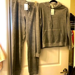 NWT Gray Velvet H&M Tracksuit 2 Piece Lounge Set Sz M